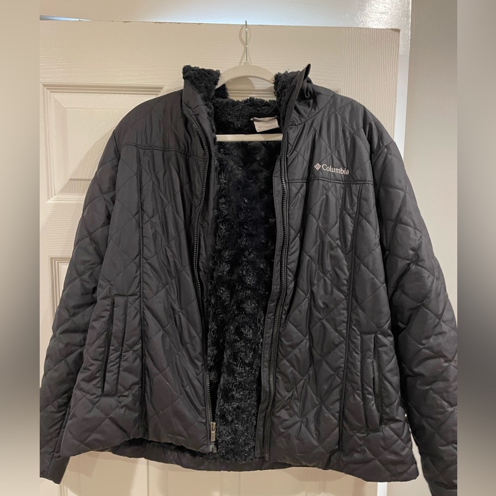 Columbia black lined jacket